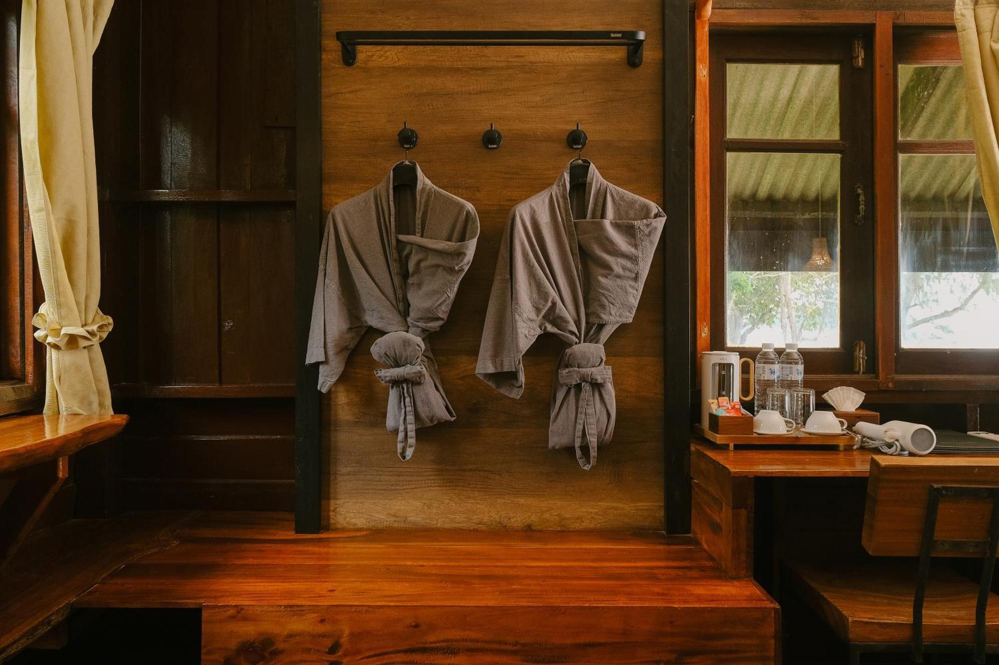 Joy Bungalow Resort And Restaurant Ко Джам Екстериор снимка